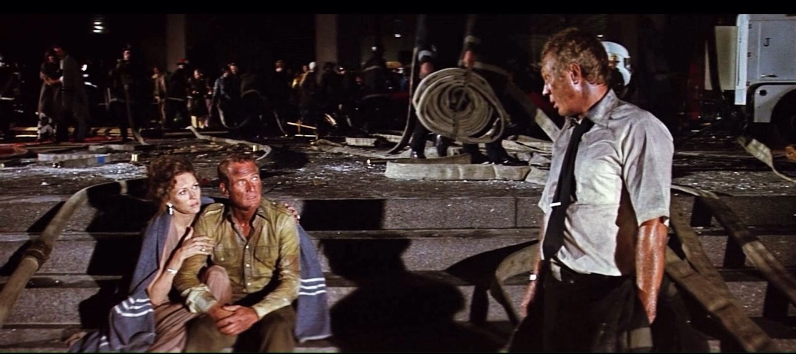 10 razones para amar El coloso en llamas (The Towering Inferno, 1974) de  John Guillermin, Irwin Allen 10 razones para amar El coloso en llamas (The  Towering Inferno, 1974) de John Guillermin,